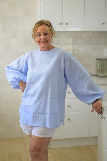 Dancing River Top Pure Linen - Sky Blue