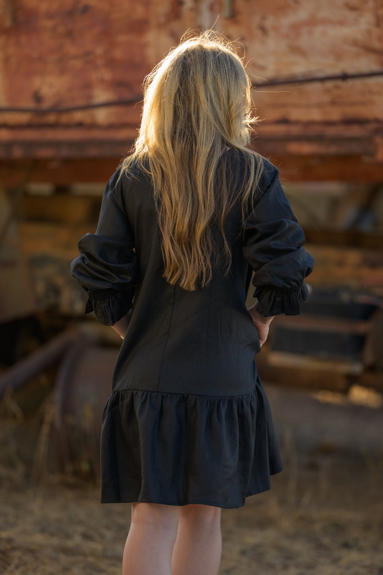 Sundowner Premium Linen Dress - Black