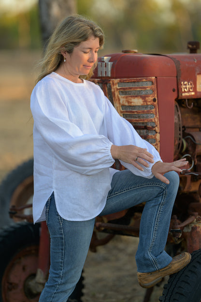 Dancing River Top Pure Linen - White