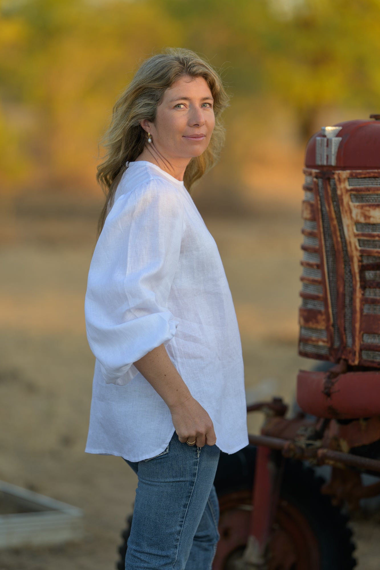 Dancing River Top Pure Linen - White